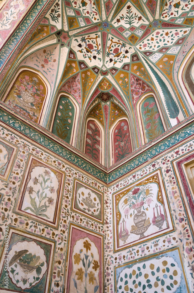 Detail of decorated gateway in Amber fort Detail of decorated gateway in Amber fort