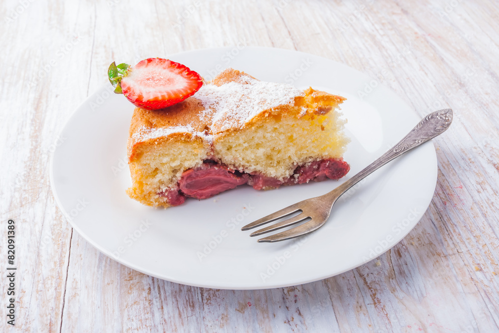 cake with strawberries cake with strawberries
