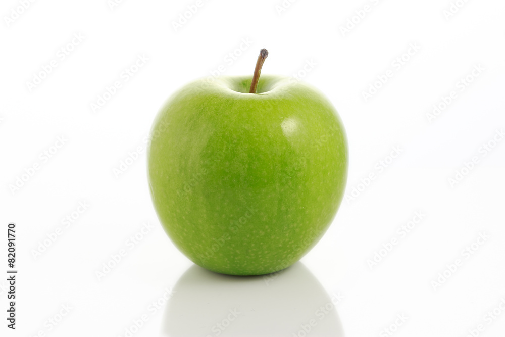 closeup isolated juicy green apple