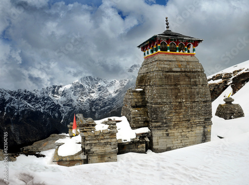 Tungnath Shiva temple photo