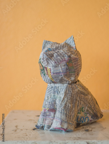 Bild auf Leinwand paper mache