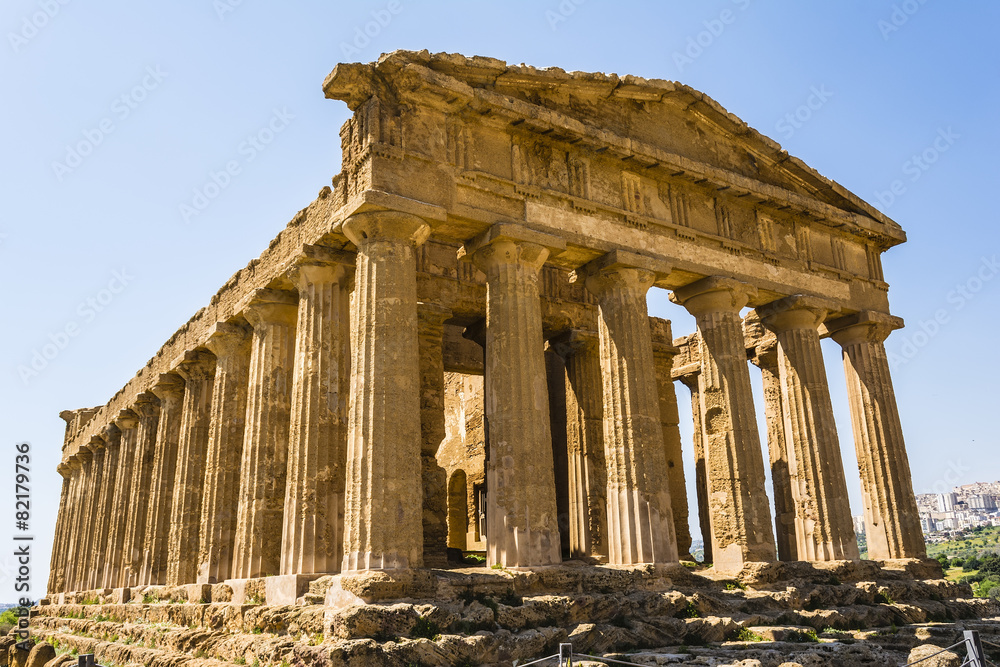 Obraz premium Concordia Temple. Valley of the Temples, Agrigento on Sicily