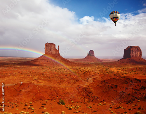 The balloon flies over Red Desert