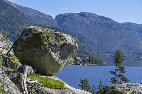 Tapety artystyczne Norwegian Rock