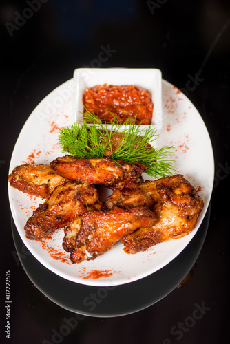Fried Chicken Wings with Sauce