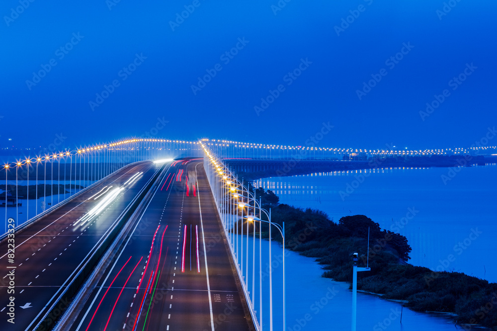 Fototapeta premium freeway in night
