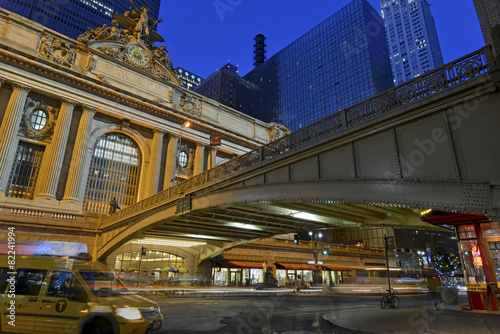 Canvas Print Grand Central Terminal, Manhattan New York showing fast paced mo