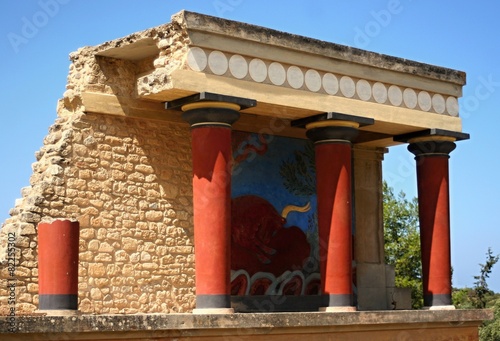 Knossos bull fresco