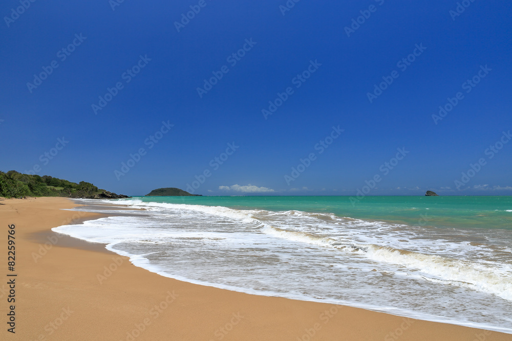 Guadeloupe - plage de  Cluny