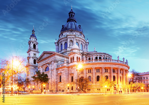 Canvas Print St. Stephen basilica in Budapest