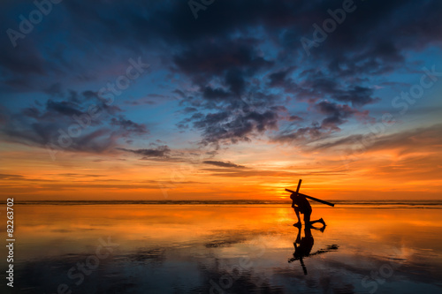 Foto Carry Your Cross Sunset