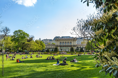 Obraz na płótnie Vienna in the spring sunny day, Austria w salonie