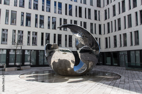 Airborne sculpture at Angerhof in Munich, 2015