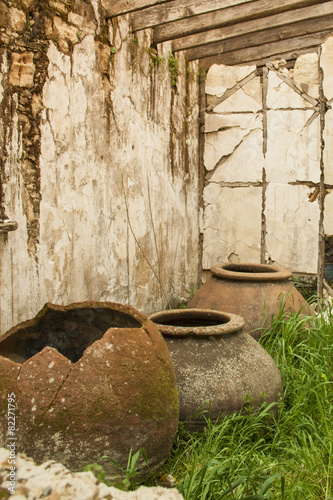 Broken pots in a ruined house at Cyprus © Ivan Stanic