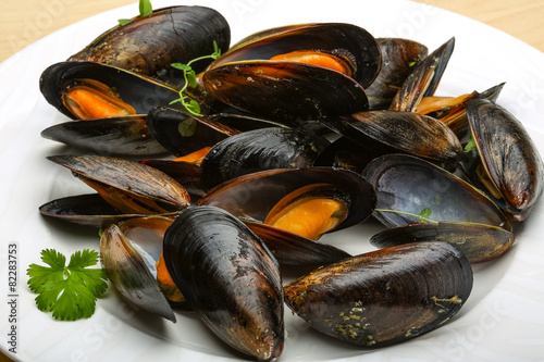 Boiled mussels