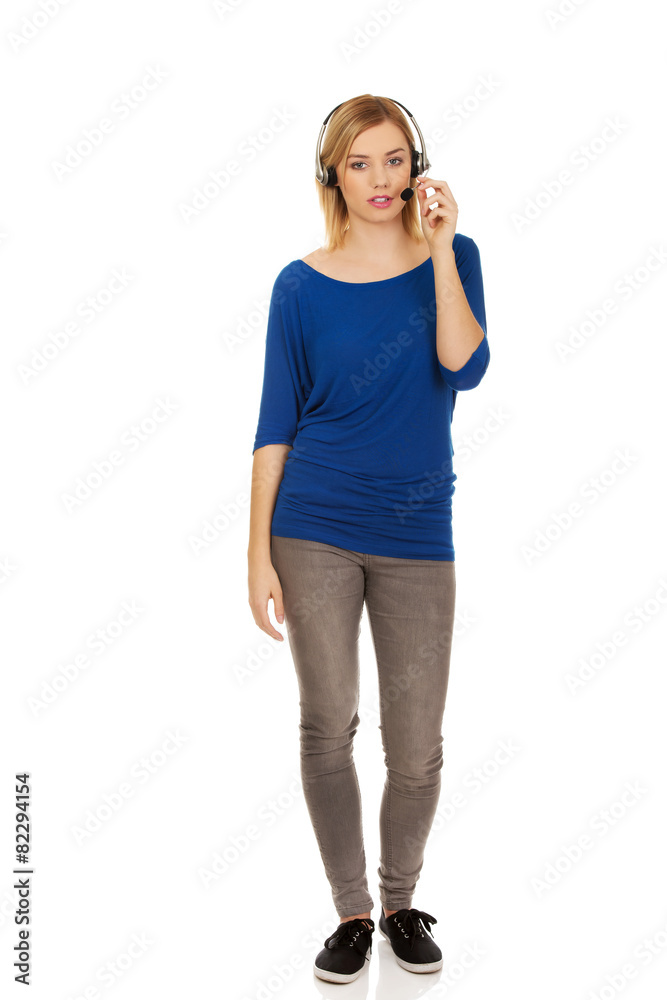 © Piotr Marcinski - Beautiful young call-center woman.