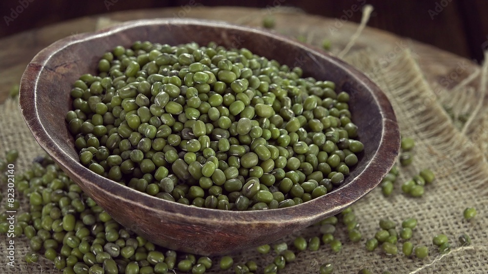 Heap of Mung Beans (seamless loopable 4K UHD footage) Heap of Mung Beans (seamless loopable 4K UHD footage)