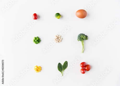 Fototapeta Naklejka Na Ścianę i Meble -  close up of ripe vegetables and food over white