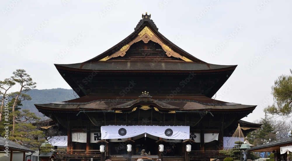 Obraz premium Zenko-ji Tempel in Nagano, Japan