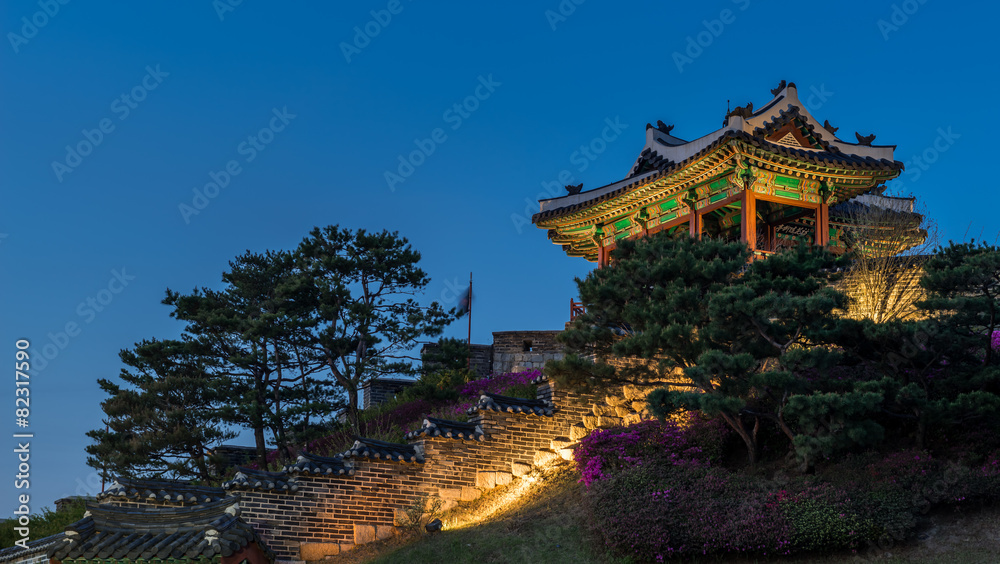 Fototapeta premium Hwaseong Fortress