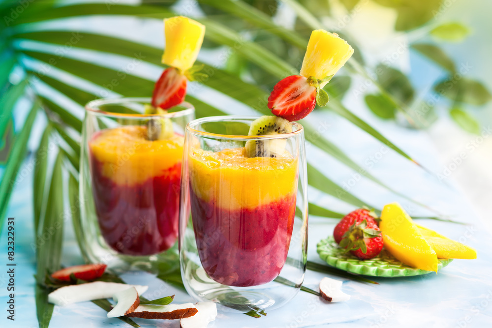 Exotic fruit smoothie Exotic fruit smoothie