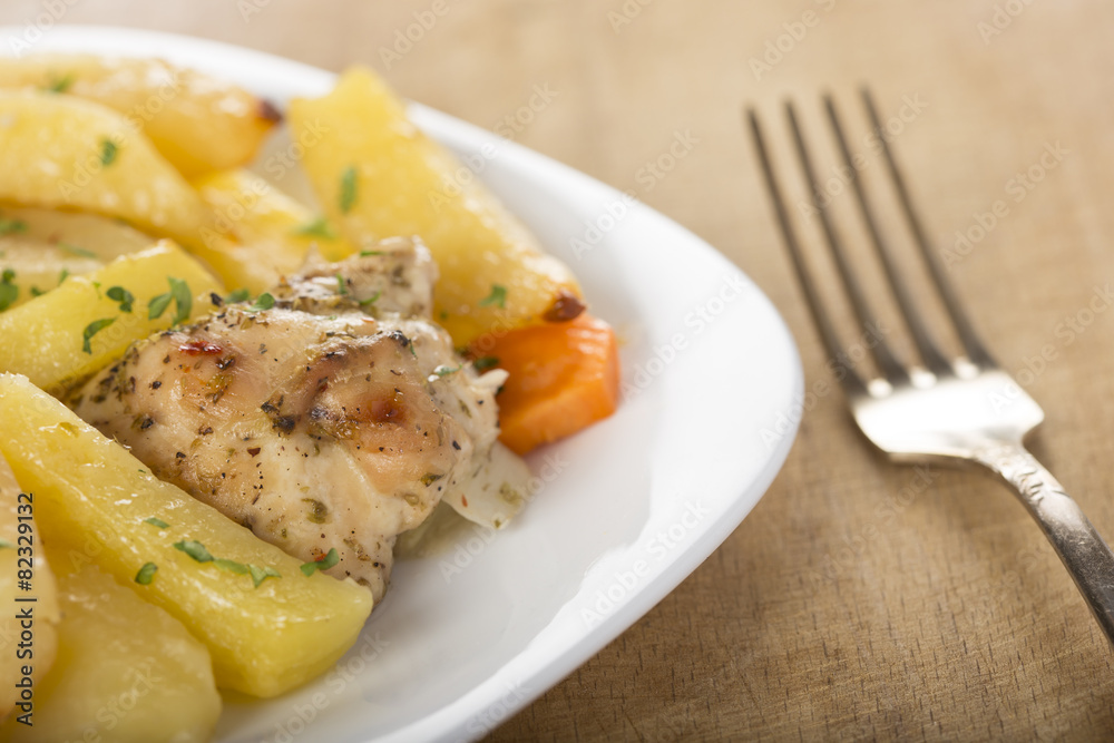 Roasted chicken with potatoes Roasted chicken with potatoes