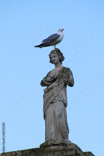 Statue mit Möwe auf dem Kopf © Andrea Sachs