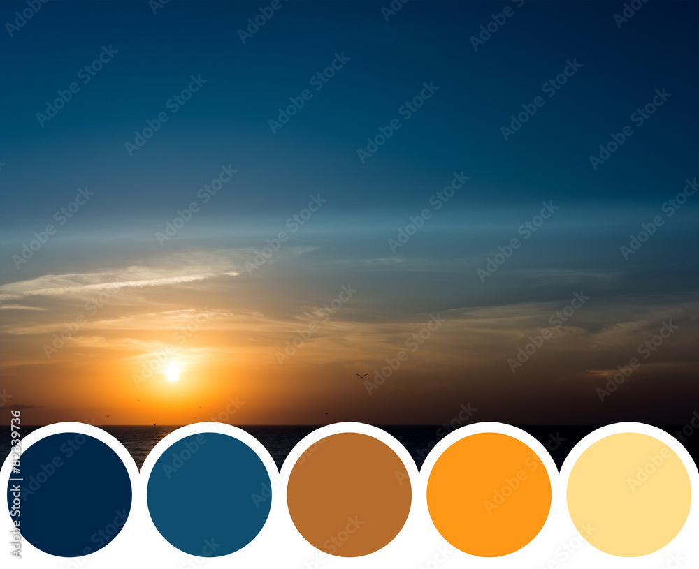 Foto Stock Color Palette Of Blue And Orange Sun Rise Over The Ocean | Adobe  Stock