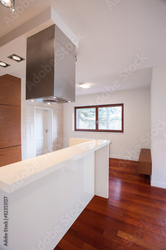 White worktop in modern kitchen