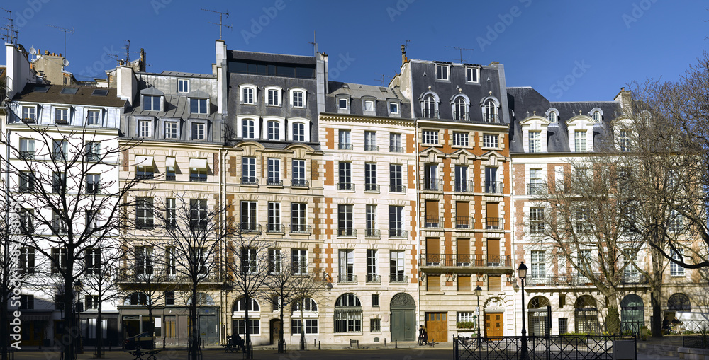 View of Place Dauphine in Paris