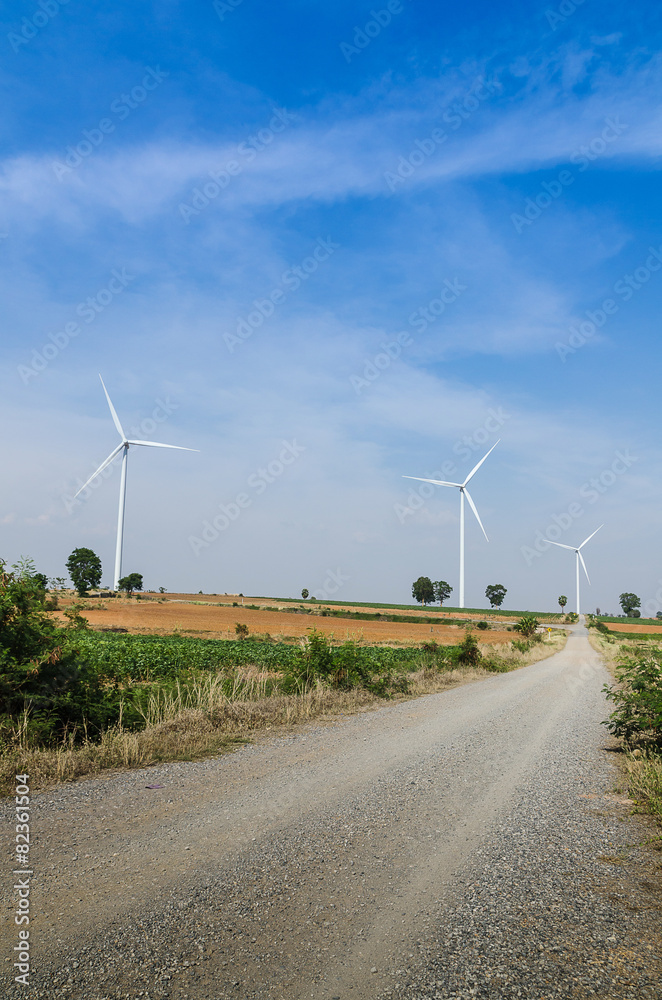 Electrical Eco power maker wind turbine in cassava farm - Huay b