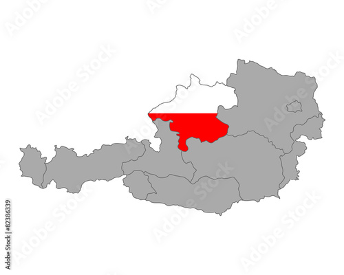 Karte von Österreich mit Fahne von Oberösterreich
