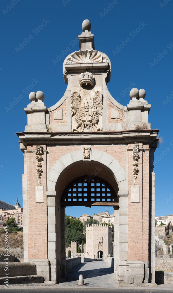 Alcantara bridge entrance. Toledo.Spain