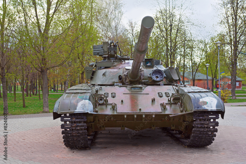 T-64 B Tank