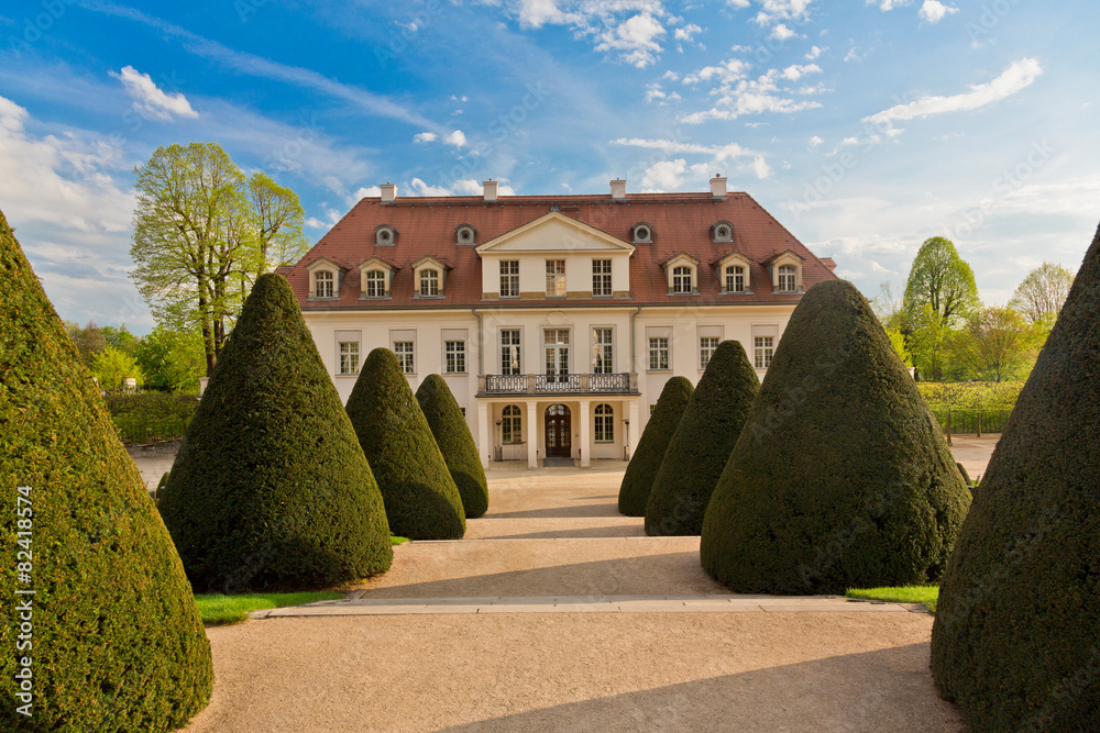 Weingut und Schloss Wackerbarth in Radebeul bei Dresden Weingut und Schloss Wackerbarth in Radebeul bei Dresden