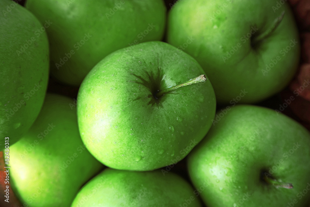 Green apples in bowl, closeup Green apples in bowl, closeup
