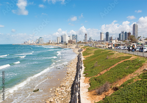 The coast and waterfront of Tel Aviv © Renáta Sedmáková