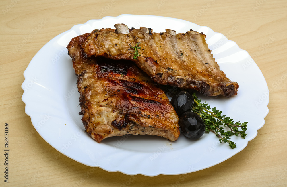 Roasted pork ribs