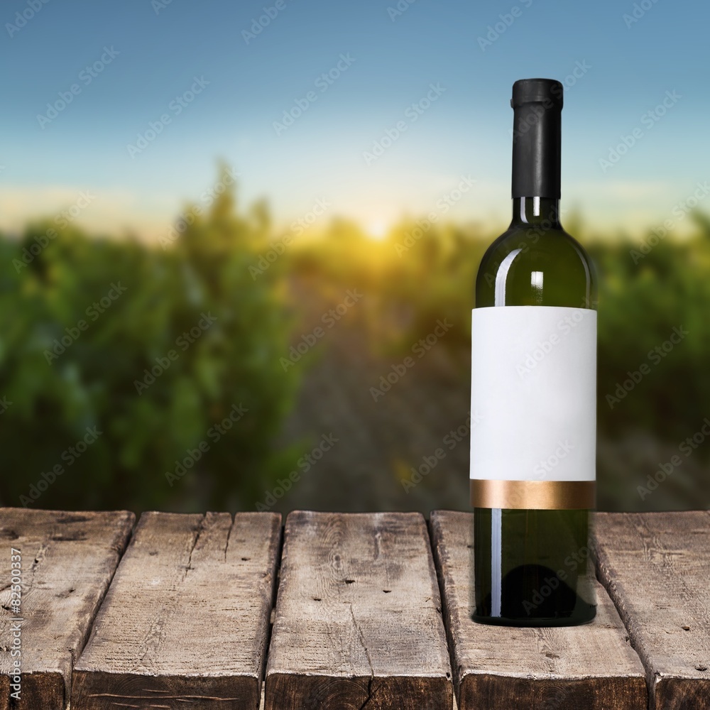 Fototapeta premium Wine. Red Wine Bottle