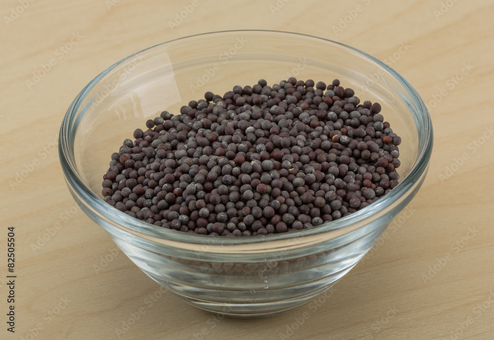 Black mustard seeds