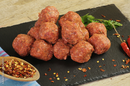 boulettes de boeuf 30042015 photo