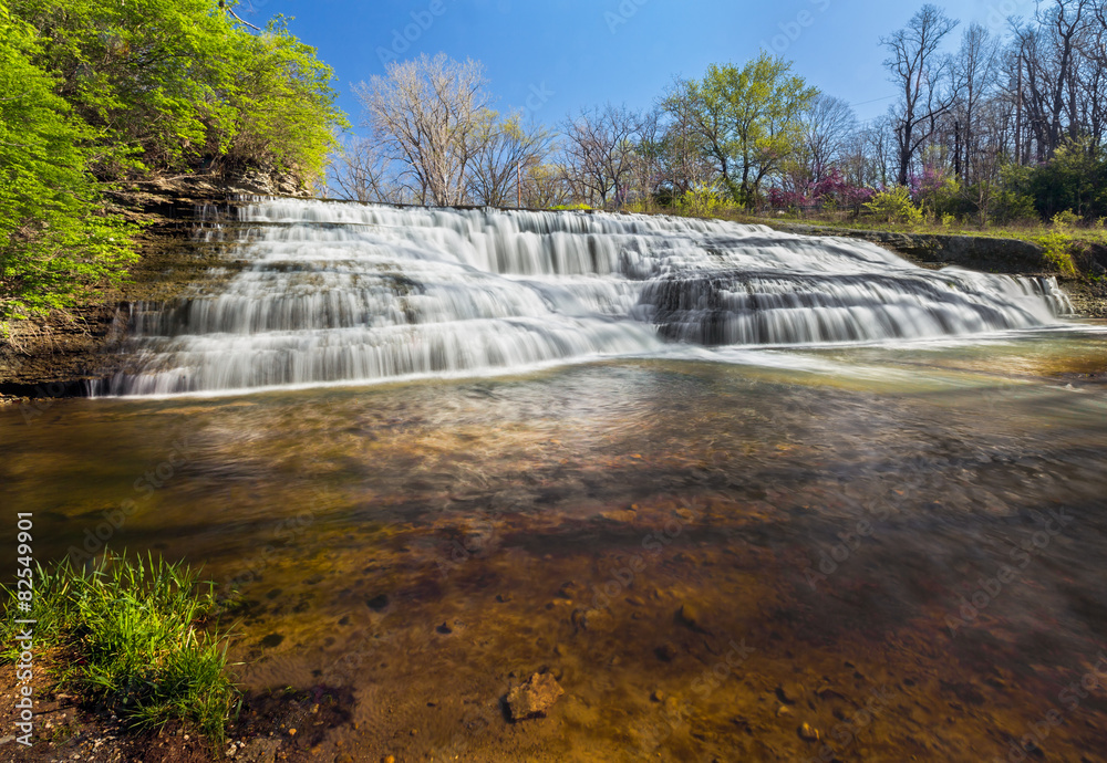 Obraz premium Cascading Thistlewaite Falls