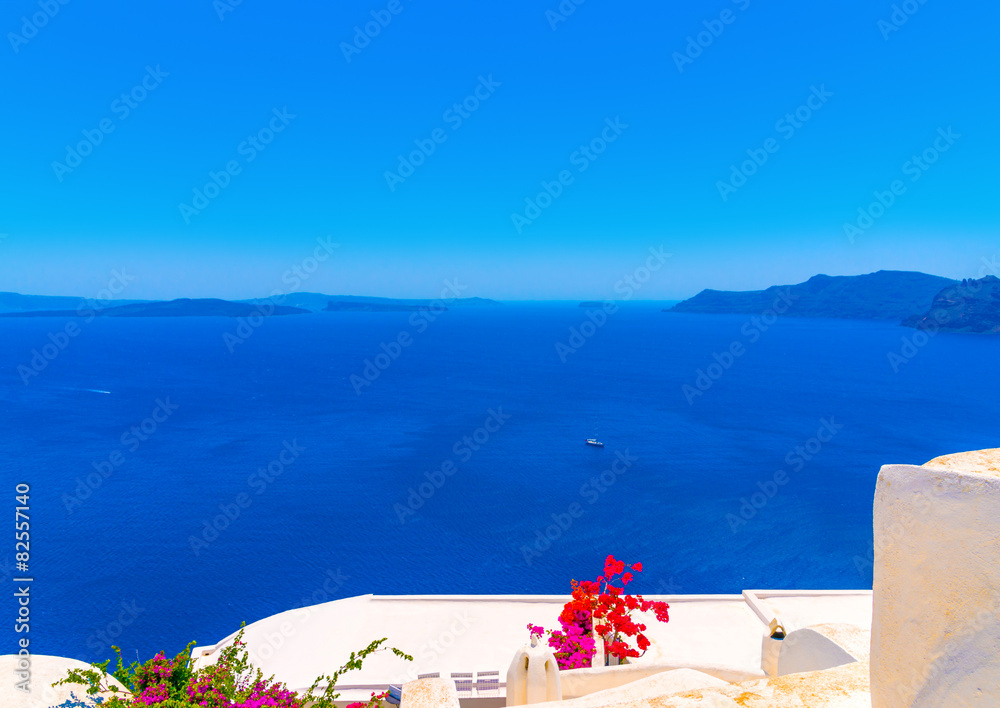 Fototapeta premium in Oia the most beautiful village of Santorini island in Greece