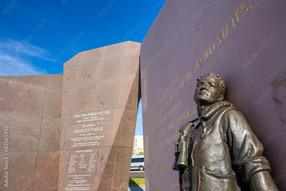 Obraz premium U.S.S. San Diego (CL-53) Memorial