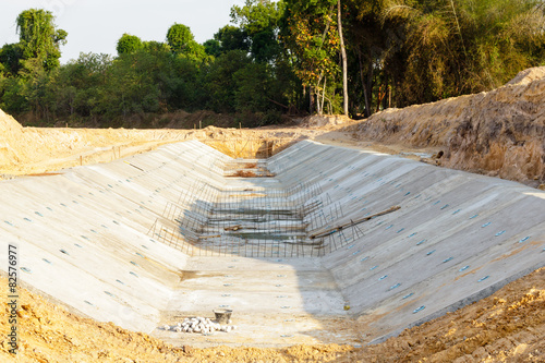 Stacked concrete drainage