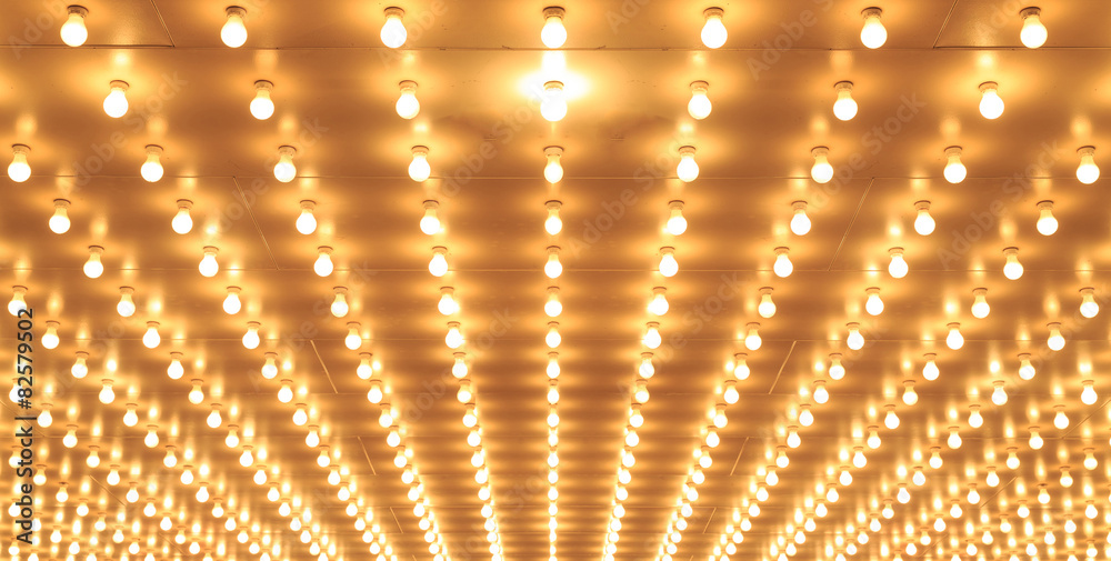 Obraz premium Aligned theater lights of Chicago Theater. Casino lights