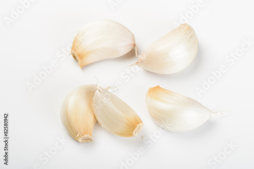 garlic and garlic clove