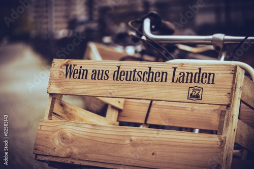 Wein

German wine on wheels. / Wein aus deutschen Landen.