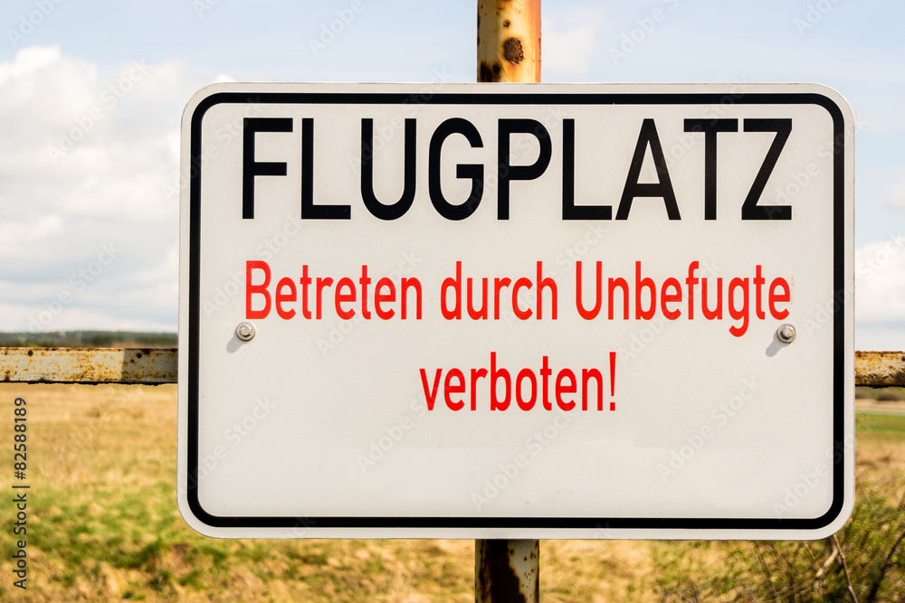Fototapeta premium Flugplatz Betreten Verboten