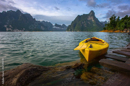 Yellow kayak in the lake © gnskrw